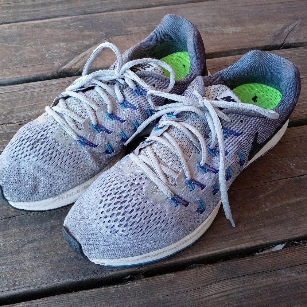 Nike Zoom Pegasus 33 Gray/Black/Blue Running Shoes Size 10.5 Men's. 183pm